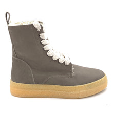 Load image into Gallery viewer, Cantini Ankle boots in leather interior in eco-fur
