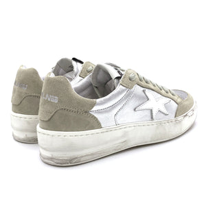 Meline Sneakers con stella PAD571