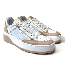 Load image into Gallery viewer, Meline Sneakers MLN SF140
