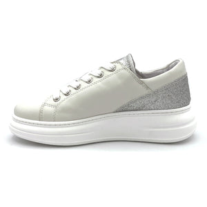 Meline Sneakers MLN BI667 bianco e argento