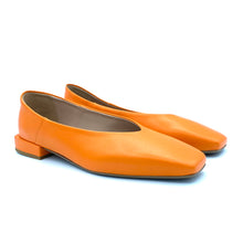 Load image into Gallery viewer, MADE94 leather ballet flats
